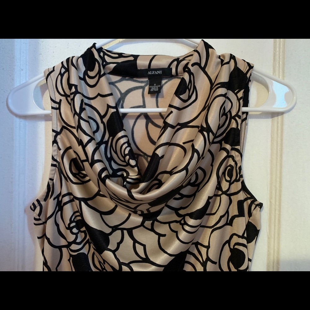 Women’s Alfani Sleeveless Blouse Size S